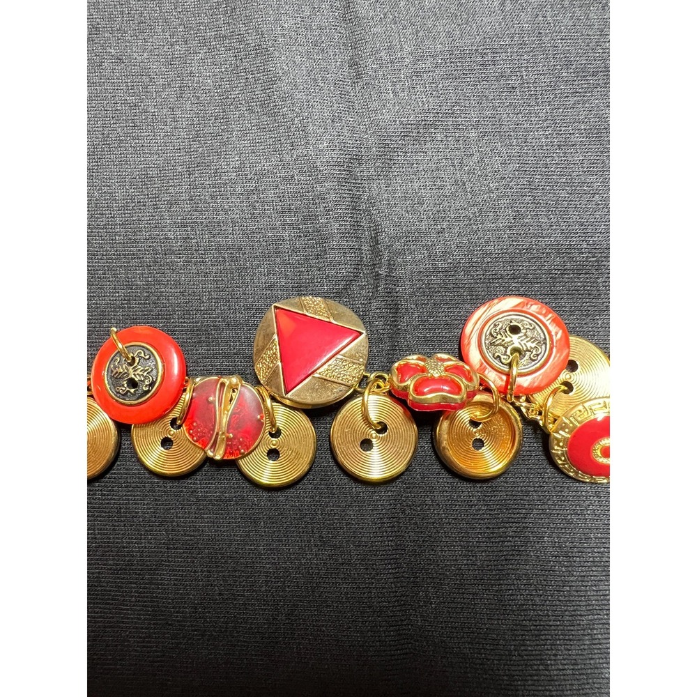 Vintage Button Charm Bracelet: Gold and Red Buttons - 8 Inch - Picture 7 of 9